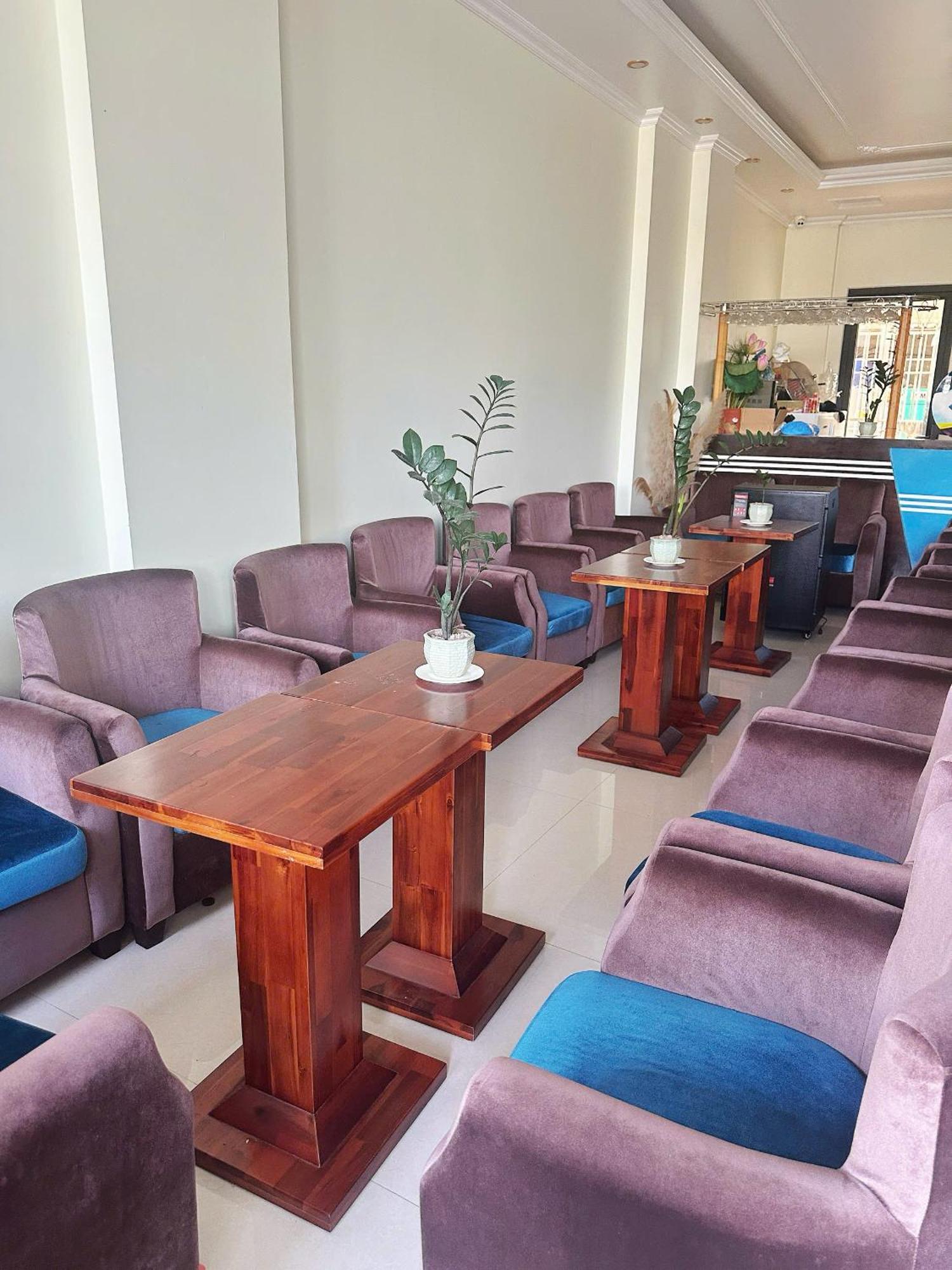 May House Hotel Ха Лонг Екстериор снимка